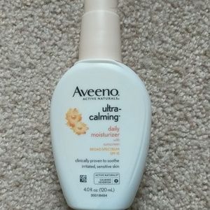 Aveeno Ultra-Calming Daily Moisturizer